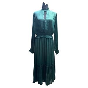 NWT Socialite Green Long Sleeve Dress Size Medium